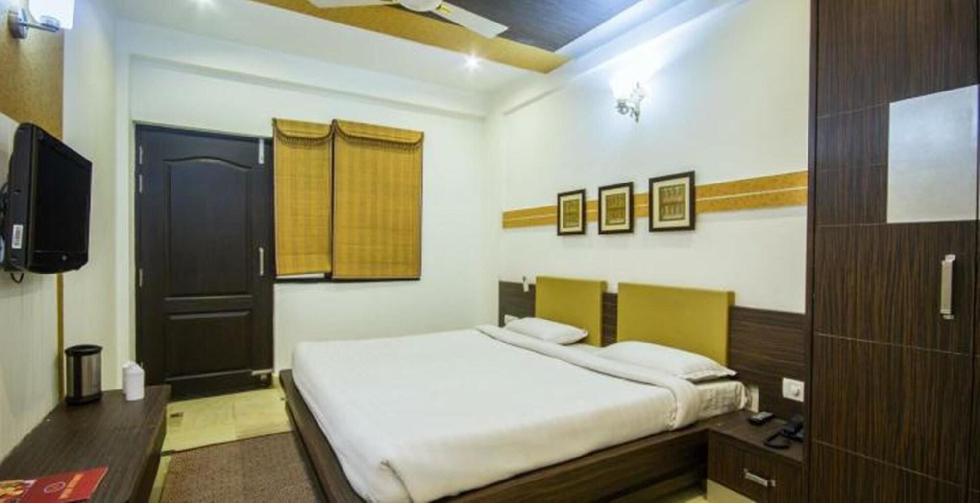 Hotel Panna Paradise Agra  Bagian luar foto